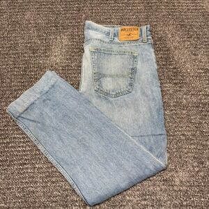 Hollister Mens Classic Straight Jeans Size 36x32 Light Wash Blue Denim